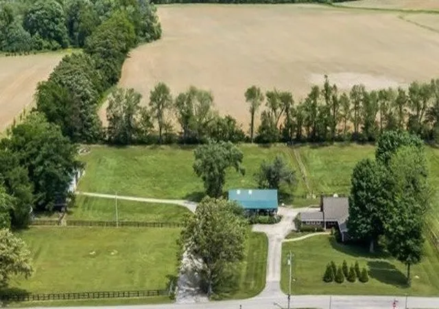 2nd image of 1555 Charles Bell Rd, Clarksville, TN 37040 | MLS# 3185218