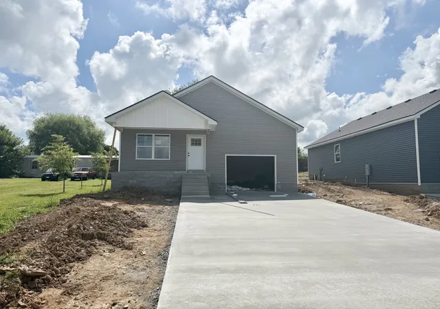1st image of 242 Arkansas Ave, Oak Grove, KY 42262 | MLS# 3184993