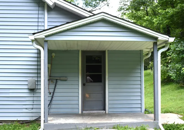 Homes for sale in Pleasant Shade, TN | 86 Dog Branch Rd S, Pleasant Shade, TN 37145 | MLS# 3233509