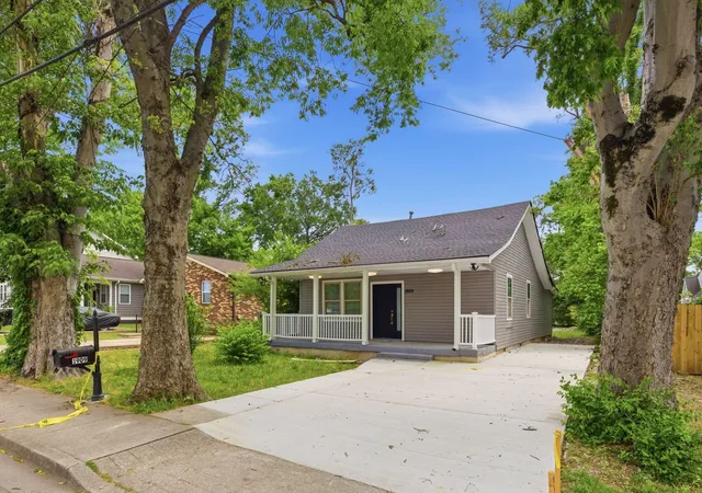 Photo 1 of Single family home for sale at 1909 Heiman St, Nashville, TN 37208 | MLS# 3185134 | Listing updated on 2026-07-10