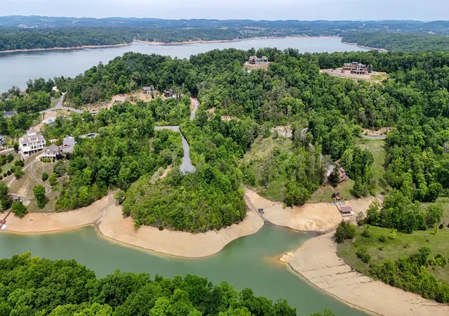Photo 2 of Land for sale at 26 Stone Brg Dr, Dandridge, TN 37725 | MLS# 3603351 | Listing updated on 2026-09-30