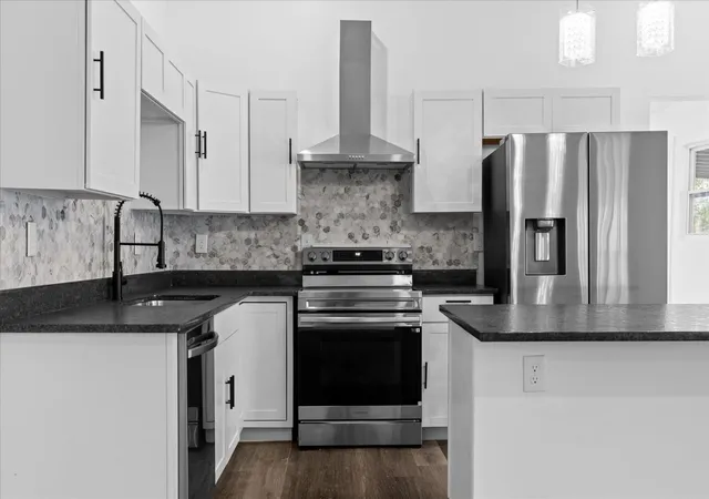 Photo 2 of Single family home for sale at 1501 Vance Ave, Chattanooga, TN 37404 | MLS# 3337539 | Listing updated on 2026-08-17