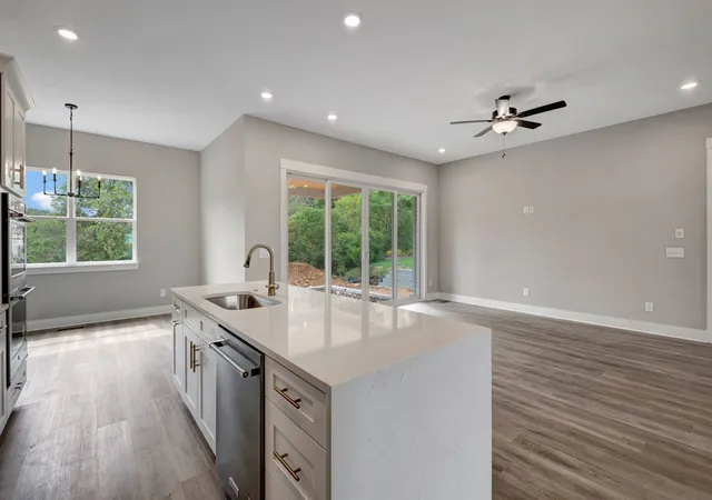 Photo 3 of Single family home for sale at 46 Trail West Dr, Mount Juliet, TN 37122 | MLS# 3185299 | Listing updated on 2026-04-30