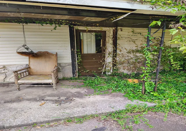 Homes for sale in Hopkinsville, KY | 6760 Newstead Rd, Hopkinsville, KY 42240 | MLS# 3185372