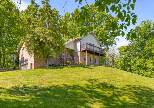 Homes for sale in Mount Pleasant, TN | 3369 Hampshire Pike, Mount Pleasant, TN 38474 | MLS# 3185513