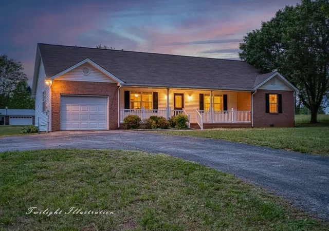 Photo 2 of Single family home for sale at 45 S Old Kentucky Rd, Cookeville, TN 38501 | MLS# 3185574 | Listing updated on 2026-05-01