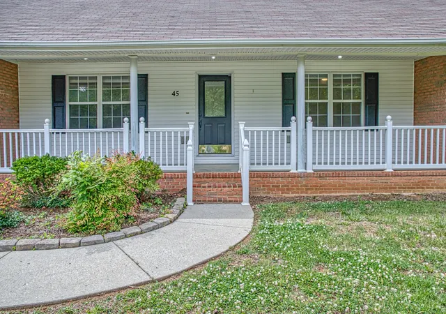 Photo 4 of Single family home for sale at 45 S Old Kentucky Rd, Cookeville, TN 38501 | MLS# 3185574 | Listing updated on 2026-05-01