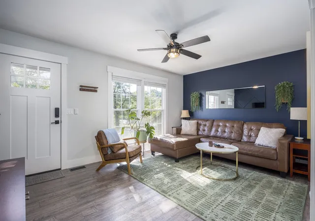 Photo 3 of Single family home for sale at 642 Hicks Rd, Nashville, TN 37221 | MLS# 3185981 | Listing updated on 2026-09-19