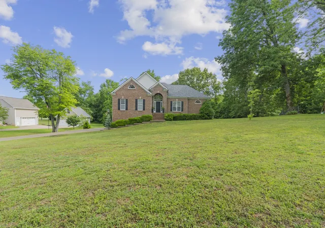 Homes for sale in Burns, TN | 202 Contrary Rd, Burns, TN 37029 | MLS# 3208339