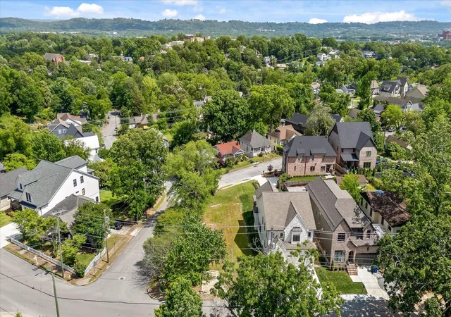 3rd image of 920 Forest Avenue, Chattanooga, TN 37405 | MLS# 3190281