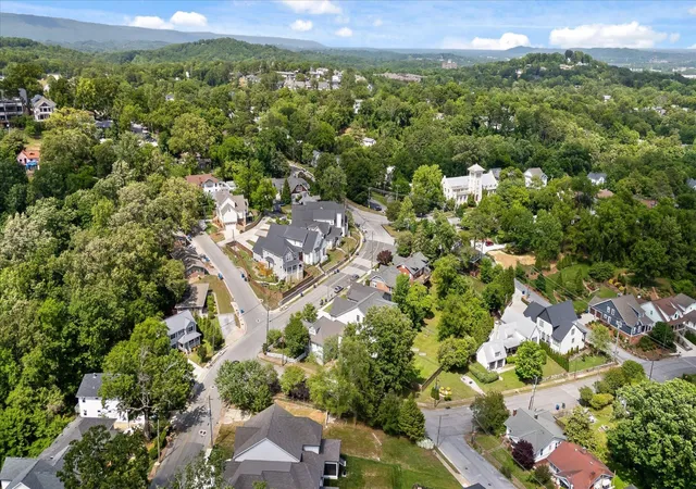 44th image of 920 Forest Avenue, Chattanooga, TN 37405 | MLS# 3190281
