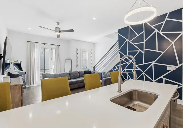 3rd image of 700 James Ave #15, Nashville, TN 37209 | MLS# 3185858