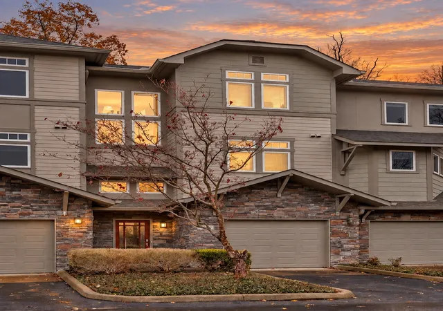 Photo 1 of Townhouse for sale at 320 Old Hickory Blvd #1002, Nashville, TN 37221 | MLS# 3597520 | Listing updated on 2026-09-23