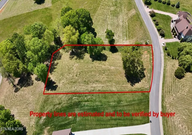 Homes for sale in Morristown, TN | 2414 Starboard Crest Rd, Morristown, TN 37814 | MLS# 3186000