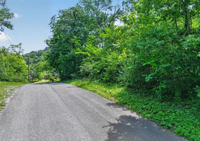 Photo 4 of Land for sale at 3717 Homeland Dr, Nashville, TN 37218 | MLS# 3190666 | Listing updated on 2026-08-18