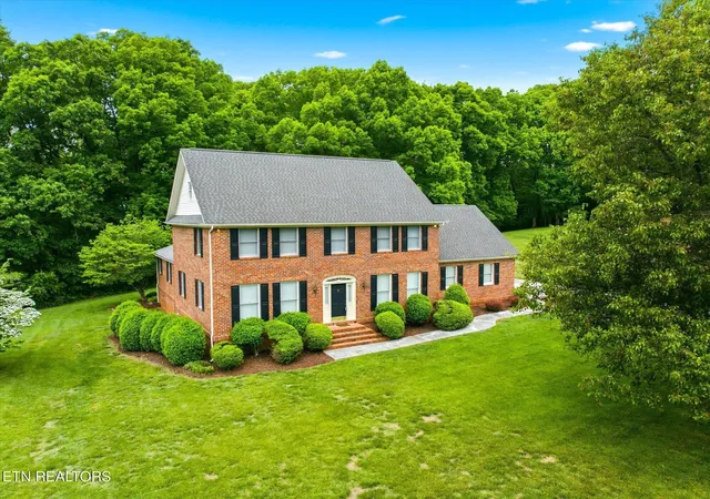 3rd image of 3006 Hawthorne St, Athens, TN 37303 | MLS# 3499870