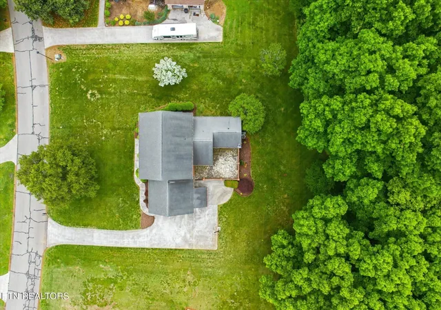 54th image of 3006 Hawthorne St, Athens, TN 37303 | MLS# 3499870