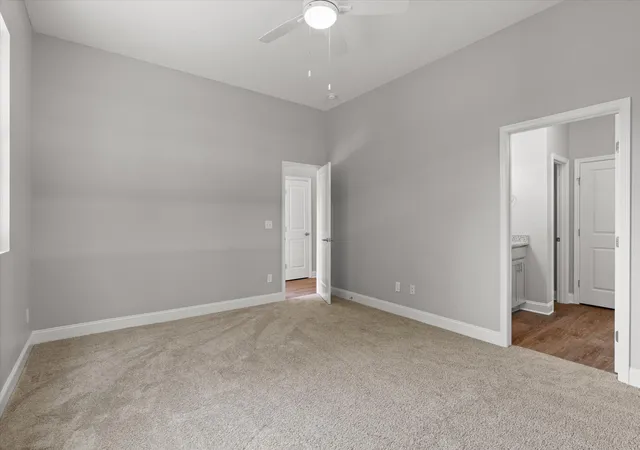 Photo 3 of Single family home for sale at 5377 Lynnland Ter, Chattanooga, TN 37411 | MLS# 3337304 | Listing updated on 2026-08-17