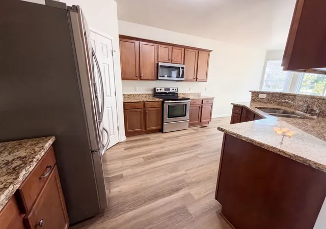 Photo 2 of Single family home for sale at 1852 Bunting Way Dr, Hermitage, TN 37076 | MLS# 3186844 | Listing updated on 2026-10-25