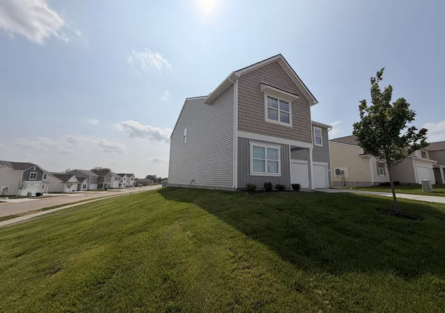 Photo 2 of Single family home for sale at 3231 Barrel Oak Pass, Columbia, TN 38401 | MLS# 3186952 | Listing updated on 2026-05-03
