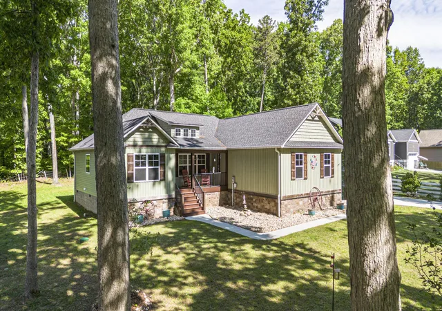 Photo 3 of Sale Pending at 330 Old Tasso Pl Ne, Cleveland, TN 37312 | MLS# 3223721 | Listing updated on 2026-08-26
