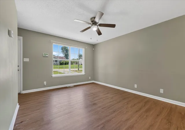 Homes for sale in Clarksville, TN | 707 Anita Ct, Clarksville, TN 37042 | MLS# 3232378