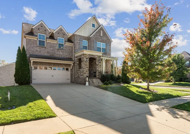 1st image of 687 Fall Creek Cir, Goodlettsville, TN 37072 | MLS# 3189928