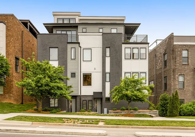 2nd image of 1011a 12th Ave S, Nashville, TN 37203 | MLS# 3191765