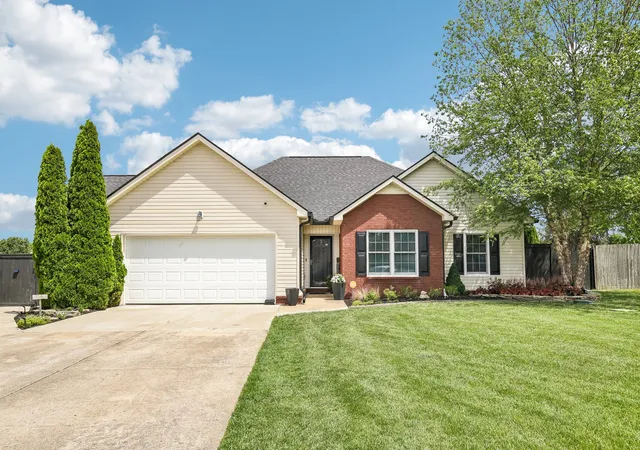 Photo 2 of Sale Pending at 116 Emma Ct, Murfreesboro, TN 37128 | MLS# 3189671 | Listing updated on 2026-08-31