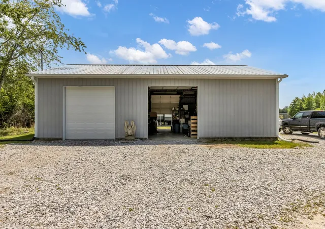 Photo 4 of House for sale at 200 Swann Rd, Manchester, TN 37355 | MLS# 3191724 | Listing updated on 2026-08-31