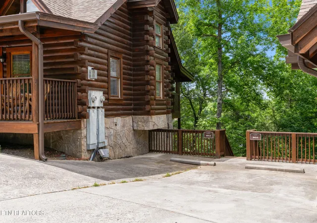 5th image of 841 Golf View Blvd, Pigeon Forge, TN 37863 | MLS# 3307278