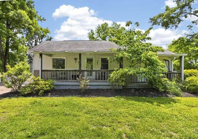 1st image of 905 Swinging Bridge Rd, Old Hickory, TN 37138 | MLS# 3210962