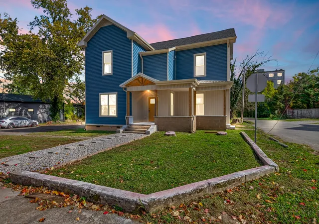 Homes for sale in Hopkinsville, KY | 1506 Clay St S, Hopkinsville, KY 42240 | MLS# 3190538