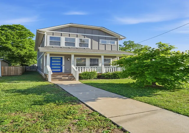Photo 4 of Single family home for sale at 1826 Knowles St, Nashville, TN 37208 | MLS# 3197398 | Listing updated on 2026-08-08