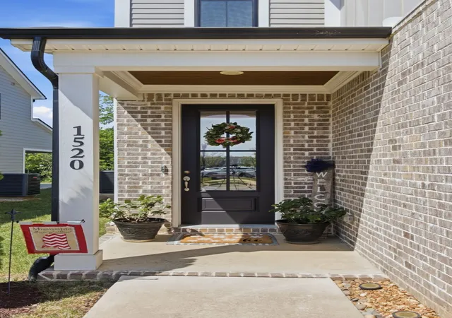 Photo 3 of Townhouse for sale at 1520 Nickelby Pl, Thompsons Station, TN 37179 | MLS# 3190308 | Listing updated on 2026-05-07