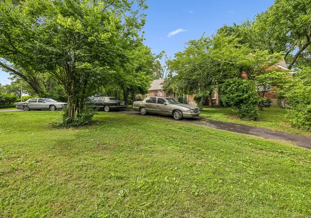 3rd image of 1112 Neelys Bend Rd, Madison, TN 37115 | MLS# 3191204