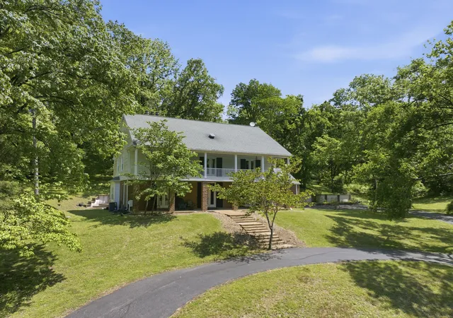 Photo 3 of Land for sale at 714 Sneed Rd W, Franklin, TN 37069 | MLS# 3190116 | Listing updated on 2026-09-20