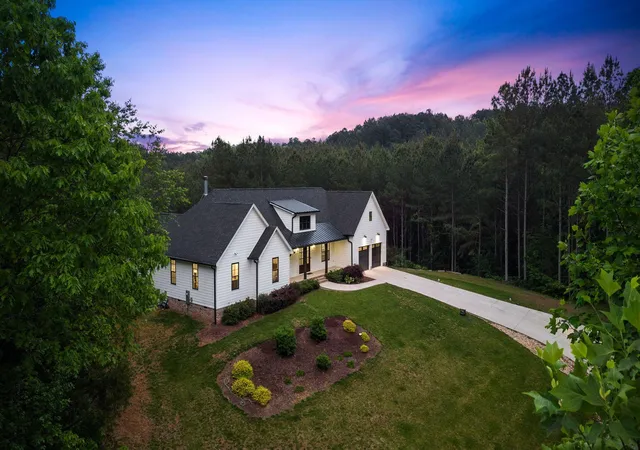 2nd image of 1618 Van Davis Road Nw, Charleston, TN 37310 | MLS# 3216940