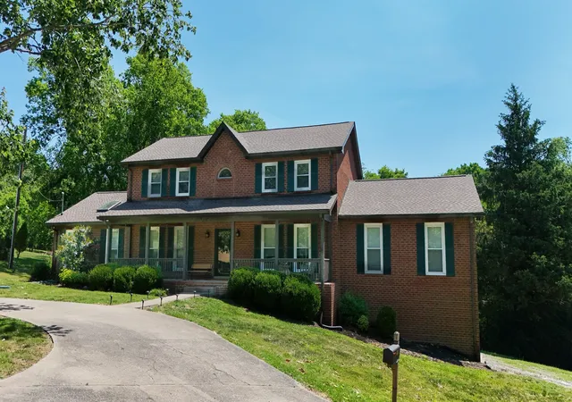 Photo 2 of Single family home for sale at 1616 Anderson Rd, Hendersonville, TN 37075 | MLS# 3190191 | Listing updated on 2026-10-01