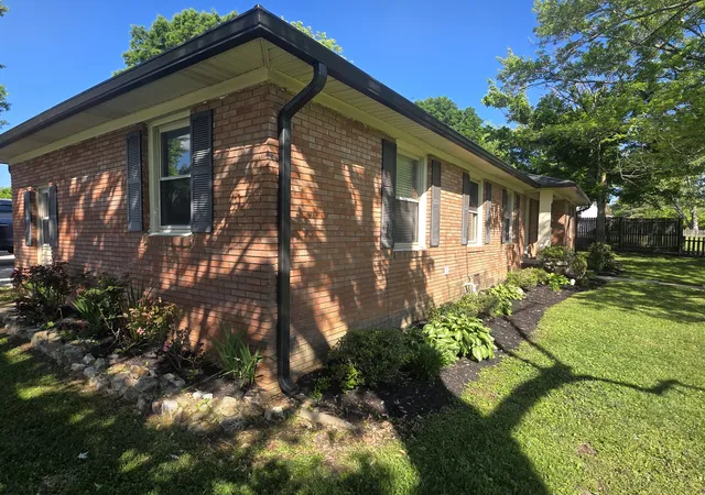 3rd image of 1306 Old Estill Springs Rd, Tullahoma, TN 37388 | MLS# 3189941