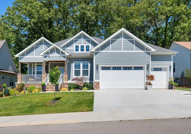 Photo 3 of Single family home for sale at 794 River Watch Way, Winchester, TN 37398 | MLS# 3190221 | Listing updated on 2026-09-26