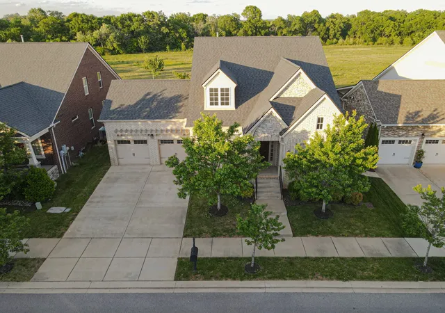 Photo 2 of Single family home for sale at 772 Beamon Dr, Franklin, TN 37064 | MLS# 3190565 | Listing updated on 2026-09-05