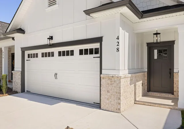 Photo 2 of Townhouse for sale at 428 Double Play Dr, Chattanooga, TN 37421 | MLS# 3258664 | Listing updated on 2026-10-22