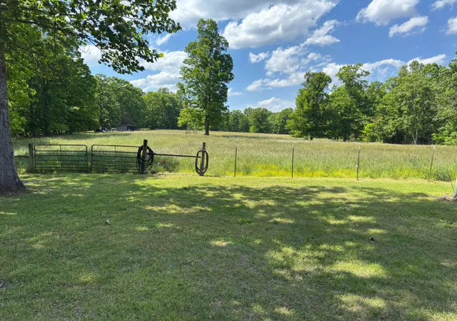 2nd image of 3594 Oak Grove Rd, Red Boiling Springs, TN 37150 | MLS# 3190060