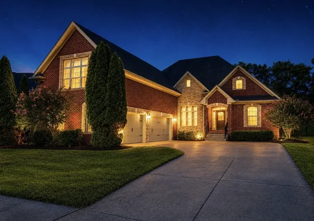 Photo 3 of Single family home for sale at 1007 Broughton Pl, Gallatin, TN 37066 | MLS# 3277710 | Listing updated on 2026-09-19
