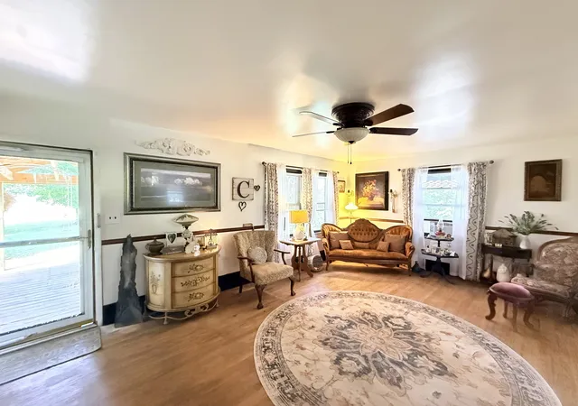 5th image of 1025 Cavanah Ln, Hopkinsville, KY 42240 | MLS# 3190085