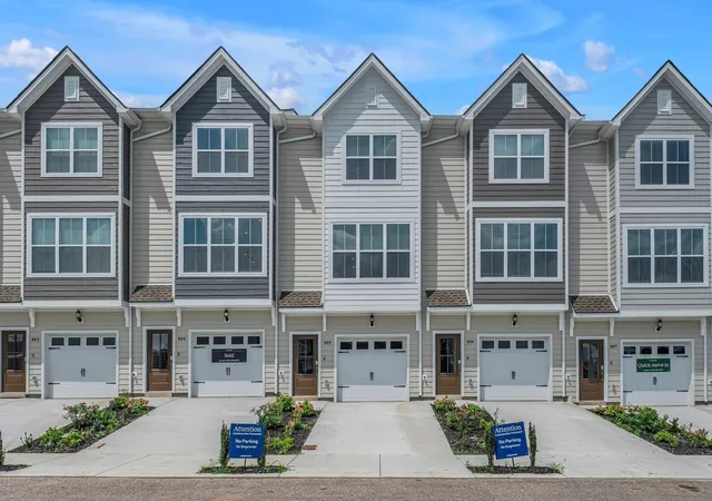 Homes for sale in Chapel Hill, TN | 708 Taylor Dr, Chapel Hill, TN 37034 | MLS# 3190044