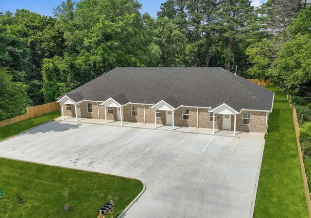 1st image of 115 Freeman St, Tullahoma, TN 37388 | MLS# 3190098