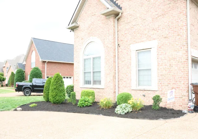 Homes for sale in Hendersonville, TN | 1023 Somerset Downs Blvd, Hendersonville, TN 37075 | MLS# 3190176