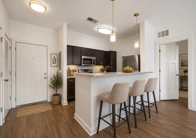 Listing Photo 3 - Condo for sale in building located at 414 Rosedale Ave, Nashville, TN 37211 - Unit #310
